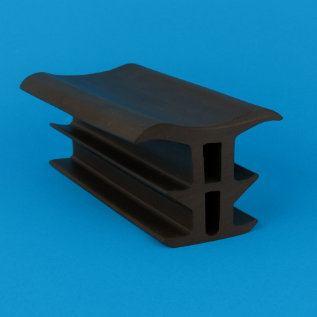 Уплотнитель контейнерных стыков